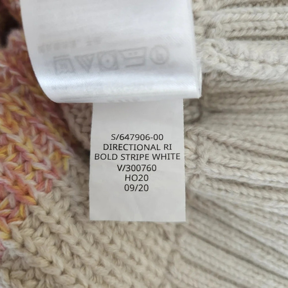 GAP Sweater Colorful Bold Stripe Long Sleeve Crew Neck Knit Pullover - Picture 7 of 7